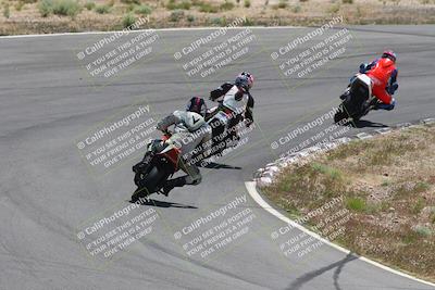 media/Apr-20-2025-AHRMA (Sun) [[393a79c373]]/Race/Group 5/Turn 4b/